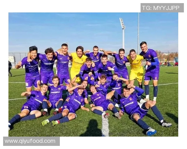 中国足球崛起之路：从青训体系到职业联赛的全面发展与挑战