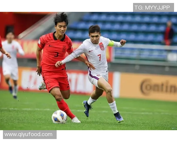 中国与新加坡足球比赛现场直播全程回顾及精彩瞬间分析